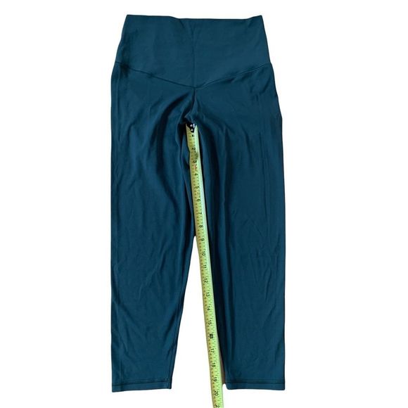 Green Aerie Cropped Leggings Size Medium - Picture 7 of 8